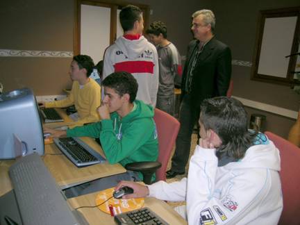 20070216231741-telecentro-el-paredon.jpg